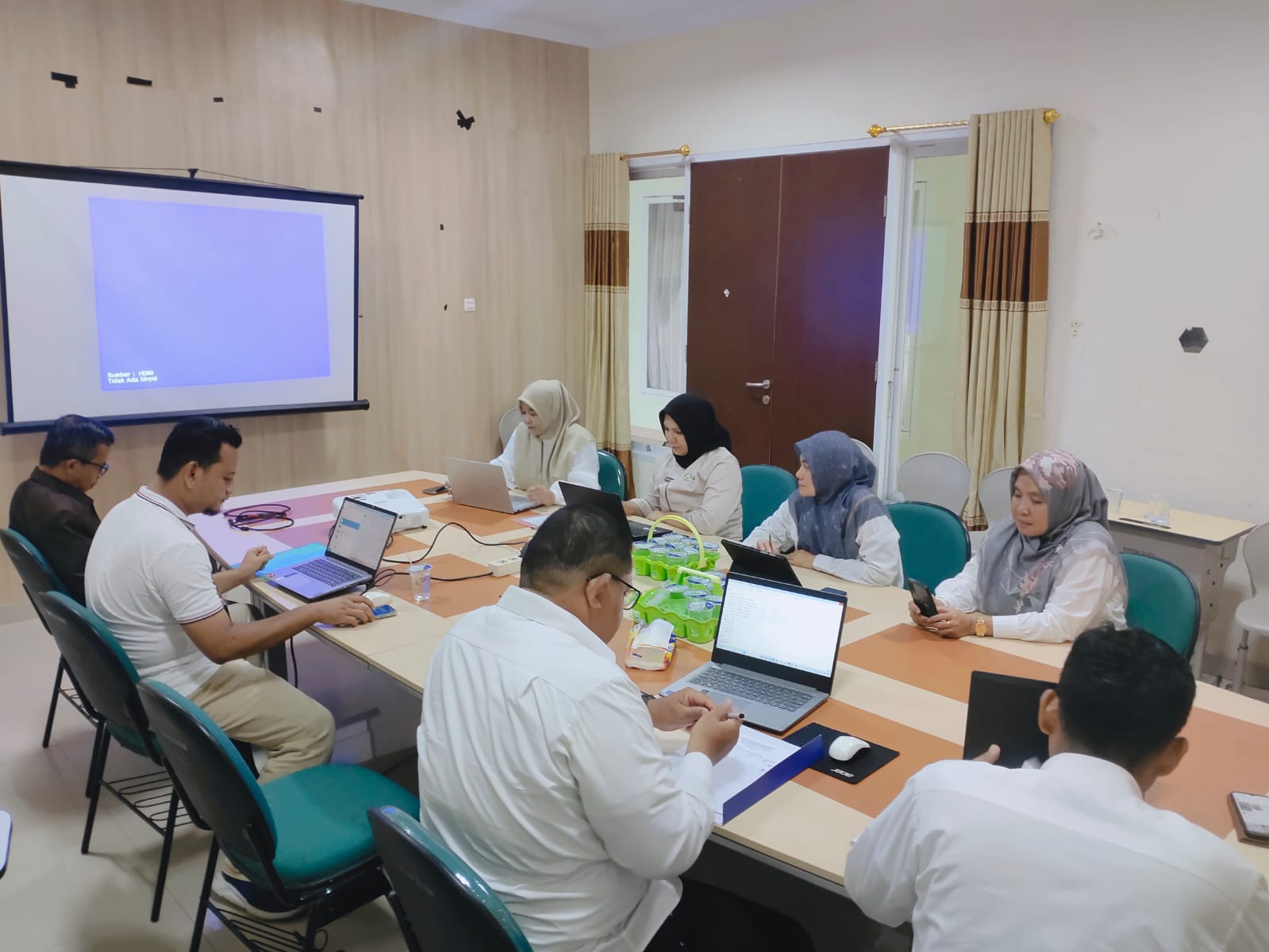 Rapat Pimpinan FEBI IAIN Palopo: Langkah Strategis Menuju Internasionalisasi dan Kerja Sama Global