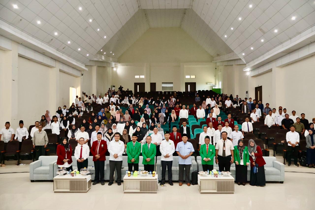 FEBI IAIN Palopo Hadiri Kuliah Umum Bertema Integrasi Keilmuan Bersama Prof. Dr. Mohd. Roslan dari Universiti Malaya