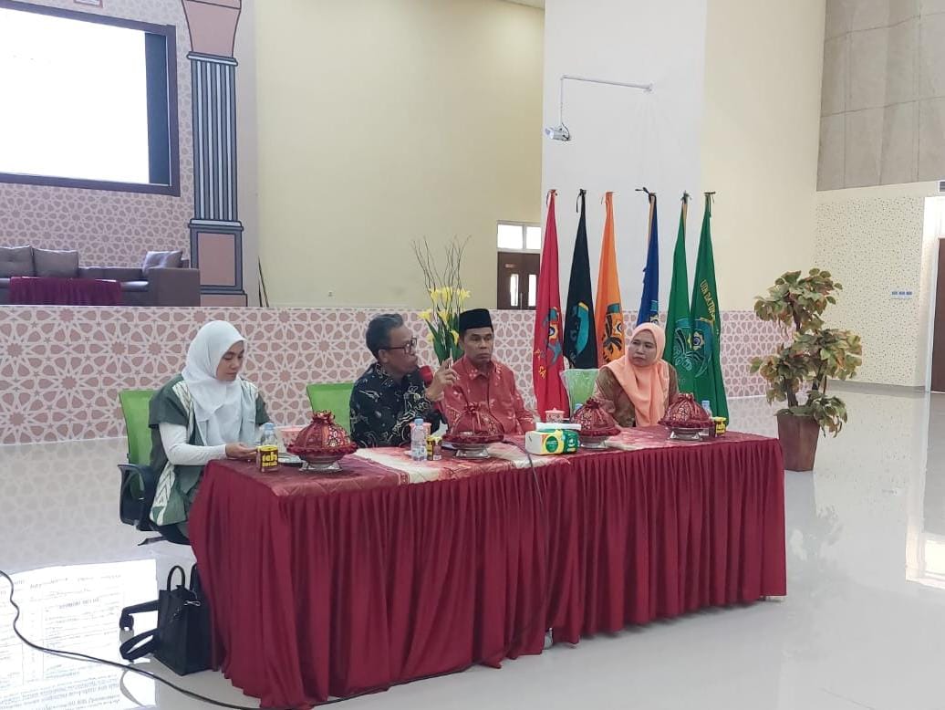 Dosen FEBI IAIN Palopo Jadi Narasumber Workshop Kurikulum OBE di UIN Datokarama Palu